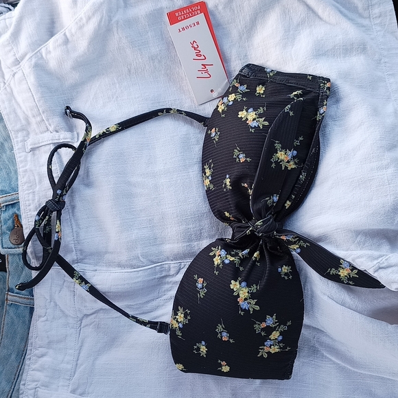lily loves Other - Lily loves bikini top 8